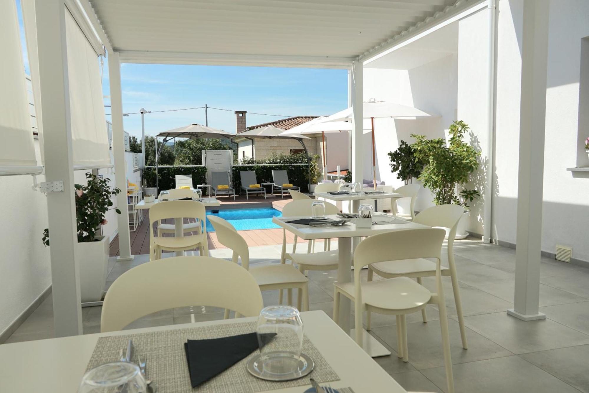 Chic & Charme Luxury Rooms Olbia Exterior foto